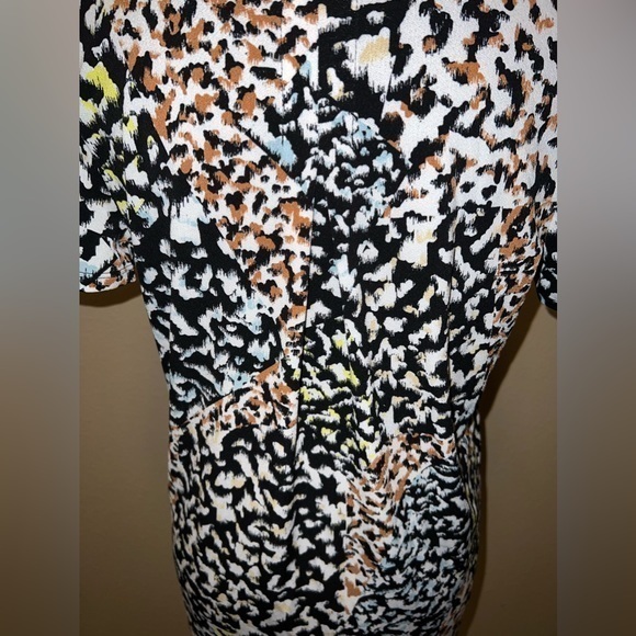 Christian Siriano multi color animal print v neck dress size small - Picture 4 of 9